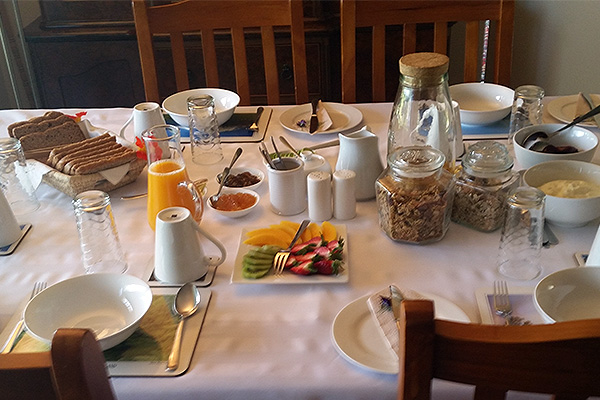 Bed and Breakfast Coromandel - Jacaranda Lodge - Food